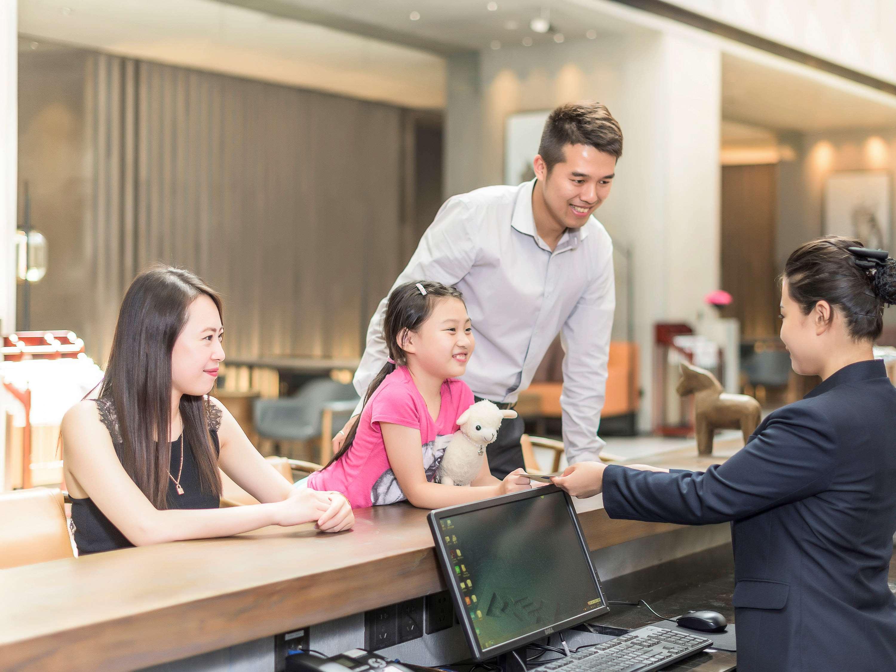 Novotel Shanghai Clover Eksteriør billede